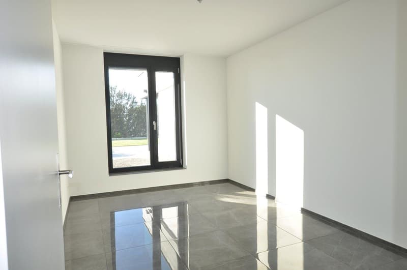Exklusive, lichtdurchflutete Wohnung mit luxuriösem Innenausbau und hochwertigen Materialien (10)