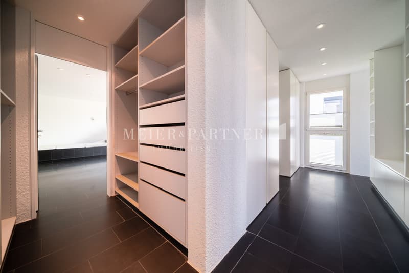 Exklusive 6.5-Zimmer-Wohnung in Bassersdorf (14)