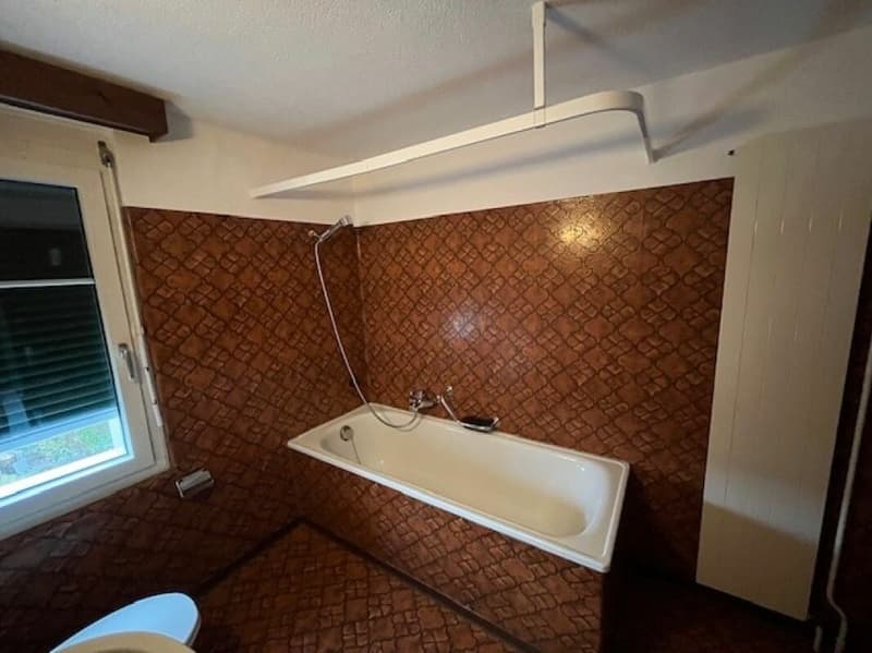 Cozy old building apartment in a rural setting (9)