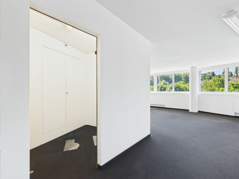 Business Tower / Ausgebaute Gewerbe-/Bürofläche im 2.OG (4)