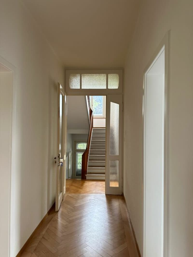 4 ½ Zimmer Wohnung in Jugendstilvilla mit Balkon (10)