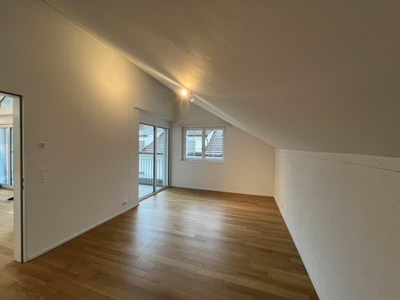 Lichtverwöhntes Zuhause - perfekte Single Wohnung (6)