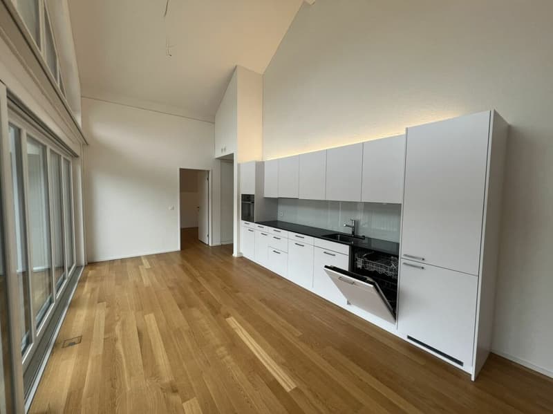 Lichtverwöhntes Zuhause - perfekte Single Wohnung (3)