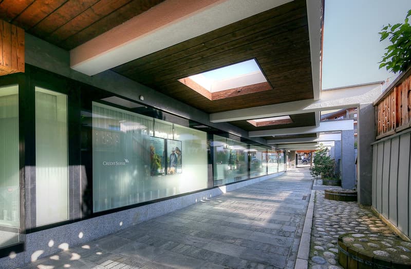 Surface commerciale et bureaux au centre ville (3)