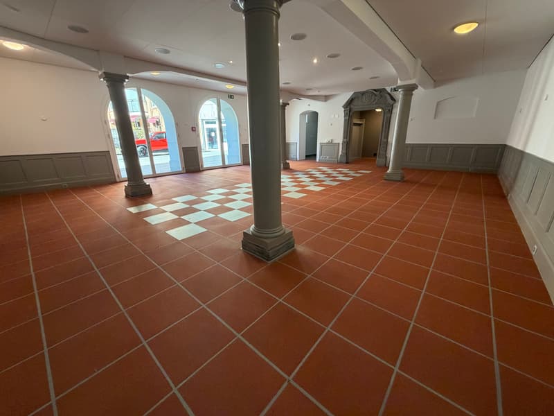 Restaurant 2