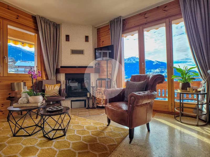 Magnifique appartement lumineux avec grand balcon d'angles et vue panoramique sur les montagnes (2)