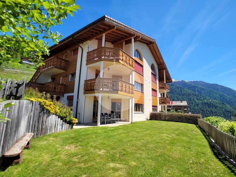 Magnifique 5.5 pièces de standing avec grand jardin et vue panoramique sur les montagnes (7)
