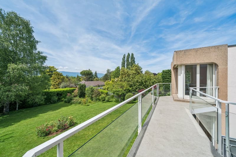 Magnifique Villa au cœur d'un jardin de 1500m2🌿 (3)