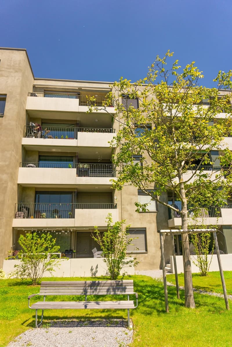 **moderne 3.5 ZWG** 3.OG**in der Wohnüberbauung zum Park (2)