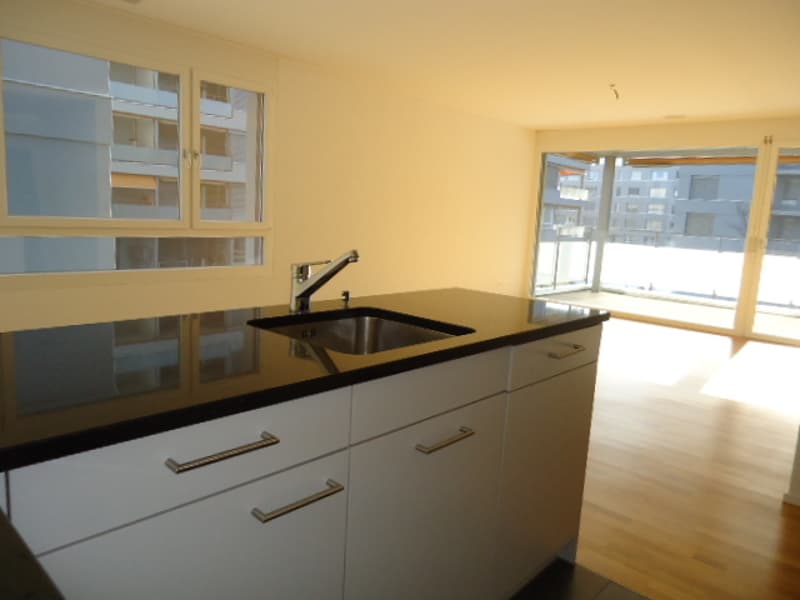 ***3'5ZWG**92m2**1.OG**Eckbalkon (3)
