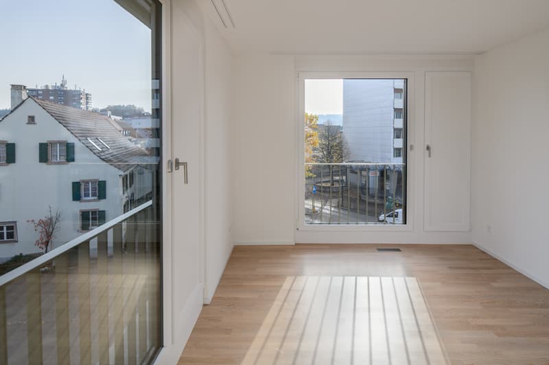 Moderne, zentral gelegene 3.5-Zwg, mit guter ÖV-Anbindung, (6)