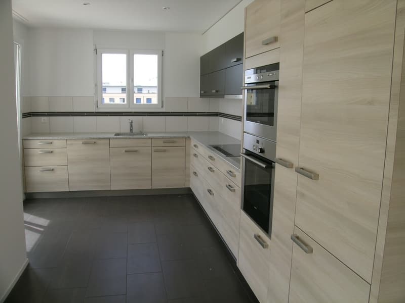 145 M2 DE MODERNITÉ À SAISIR (8)