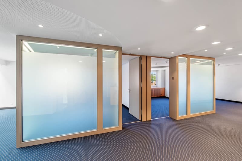 Büro / Sitzungszimmer