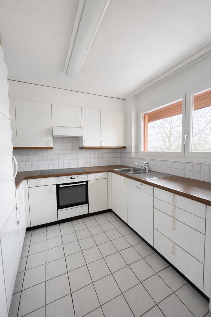 Grosszügige Familienwohnung an ruhiger Wohnlage (2)