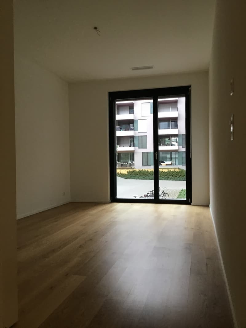 Erdgeschoss-Wohnung mit Sitzplatz gesucht? (6)