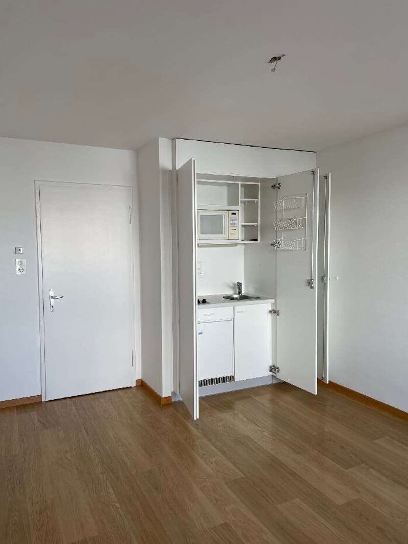 Kochnische / Wohnen / Zimmer