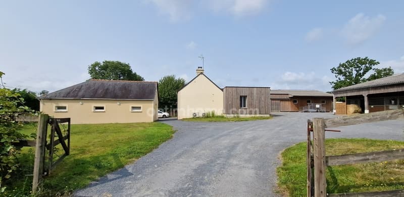 Propriété équestre de prestige sur près de 5 hectares (3)