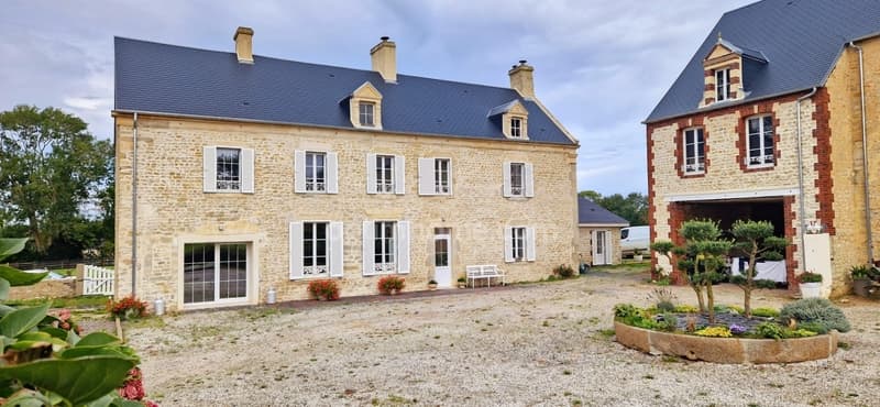 EXCLUSIVITÉ ! Propriété d'exception : maison rénovée de 195 m² (9 (3)
