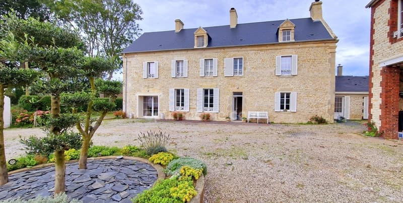 EXCLUSIVITÉ ! Propriété d'exception : maison rénovée de 195 m² (9 (2)