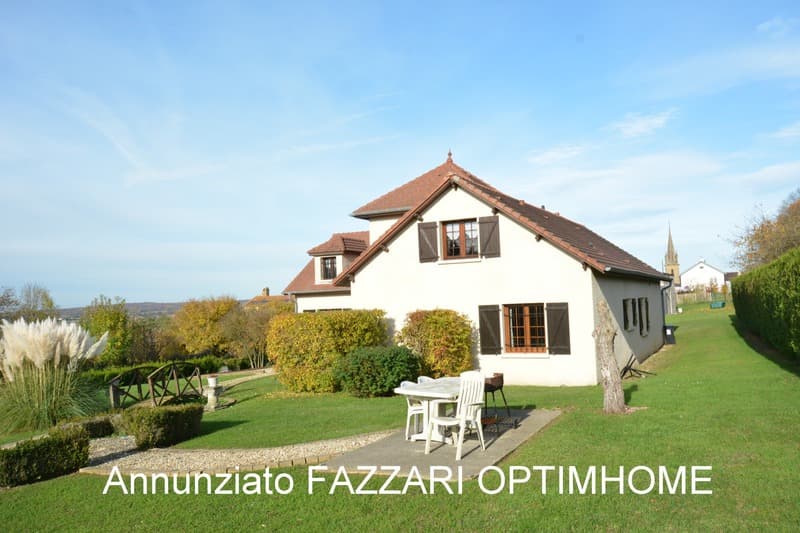 À vendre en exclusivité à Stenay, vaste maison familiale de plain-pied (3)