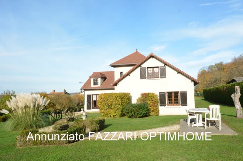À vendre en exclusivité à Stenay, vaste maison familiale de plain-pied (2)