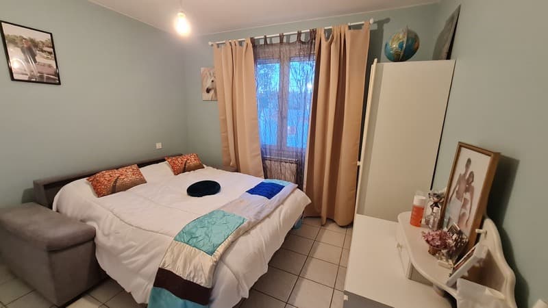 Maison entourée d'un jardin à GRIGNAN (26) (11)