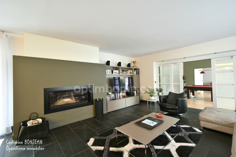 Maison à vendre 6 pièces 250 m2 prestations de qualité à BLANQUEFORT (4)