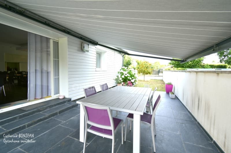 Maison à vendre 6 pièces 250 m2 prestations de qualité à BLANQUEFORT (10)