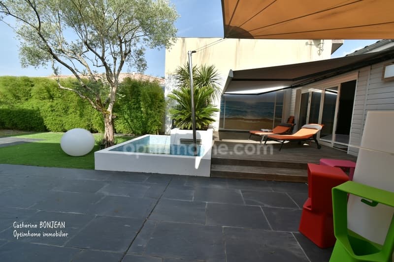 Maison à vendre 6 pièces 250 m2 prestations de qualité à BLANQUEFORT (9)