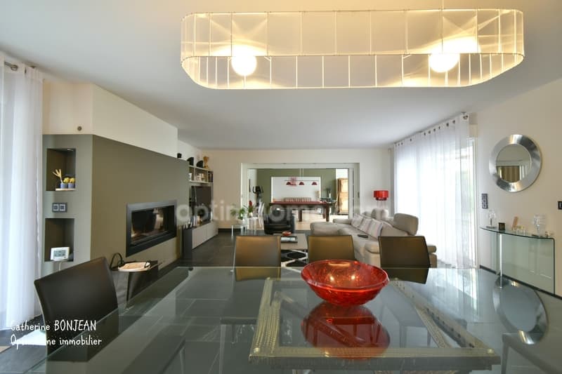 Maison à vendre 6 pièces 250 m2 prestations de qualité à BLANQUEFORT (8)