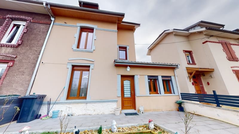 Maison à vendre 4 pièces LONGLAVILLE (54) (2)
