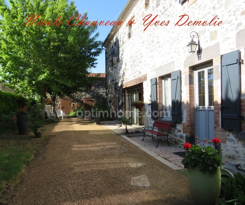 Maison à vendre 7 pièces Proche D'ISSOIRE (63) (9)