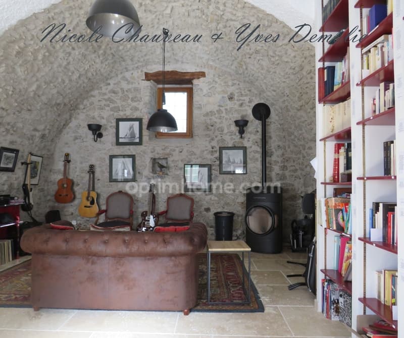 Maison à vendre 7 pièces Proche D'ISSOIRE (63) (2)