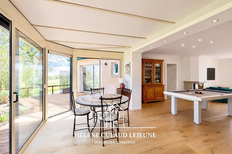 MAISON FAMILIALE AVEC VUE DÉGAGÉE SUR LA NATURE - 184 m² - VANNES (5)