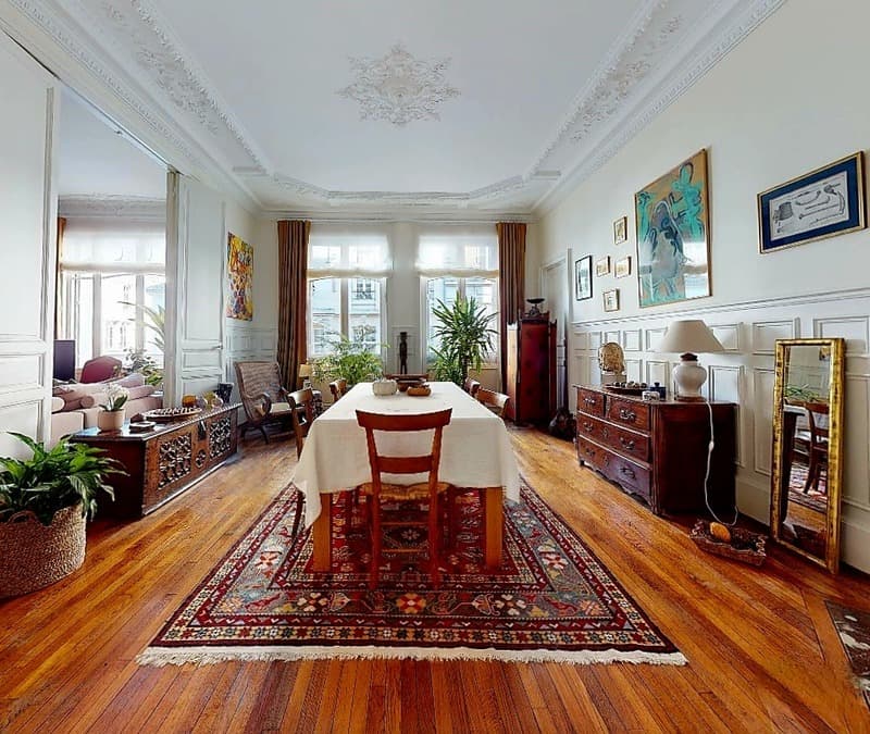 APPARTEMENT F7 DANS TRES BEL IMMEUBLE BOURGEOIS !!! (3)