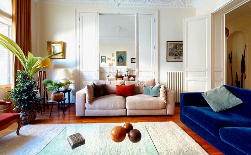APPARTEMENT F7 DANS TRES BEL IMMEUBLE BOURGEOIS !!! (7)