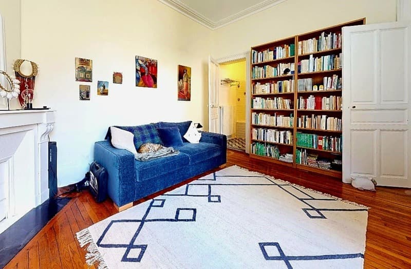 APPARTEMENT F7 DANS TRES BEL IMMEUBLE BOURGEOIS !!! (8)