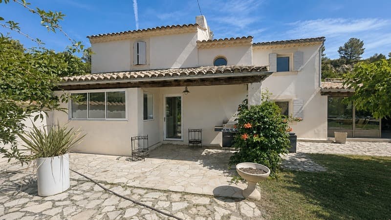 MÉRINDOL (84) | Magnifique propriété de charme de 215 m² (vendue (9)