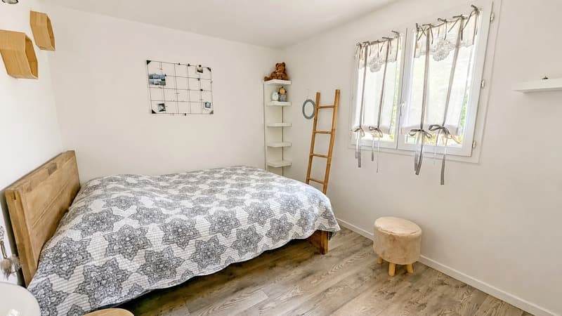 VERNÈGUES - secteur Cazan (13) | Magnifique maison de 190 m² avec vue (11)