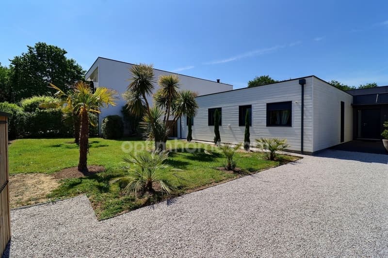 ORVAULT "LA FORÊT" - Prestigieuse villa d'architecte de plain-pied (6)