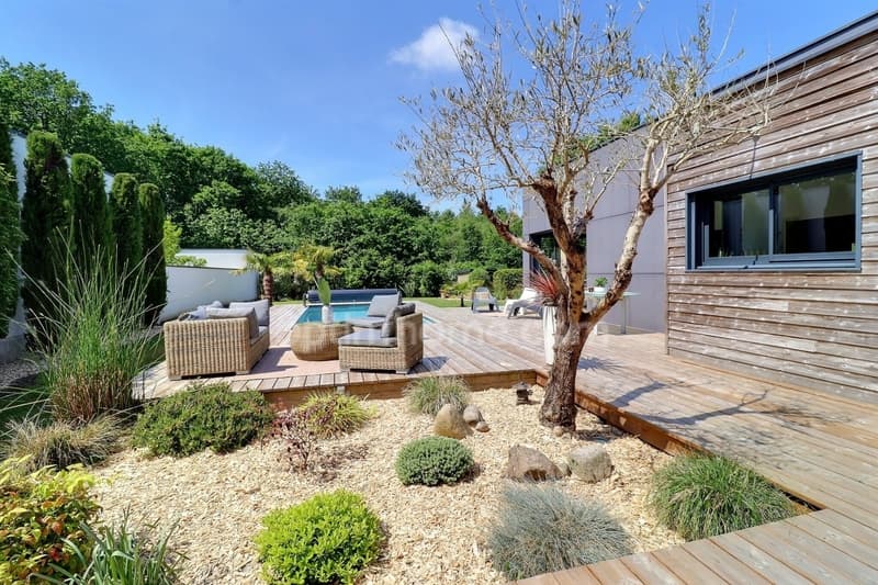 ORVAULT "LA FORÊT" - Prestigieuse villa d'architecte de plain-pied (1)