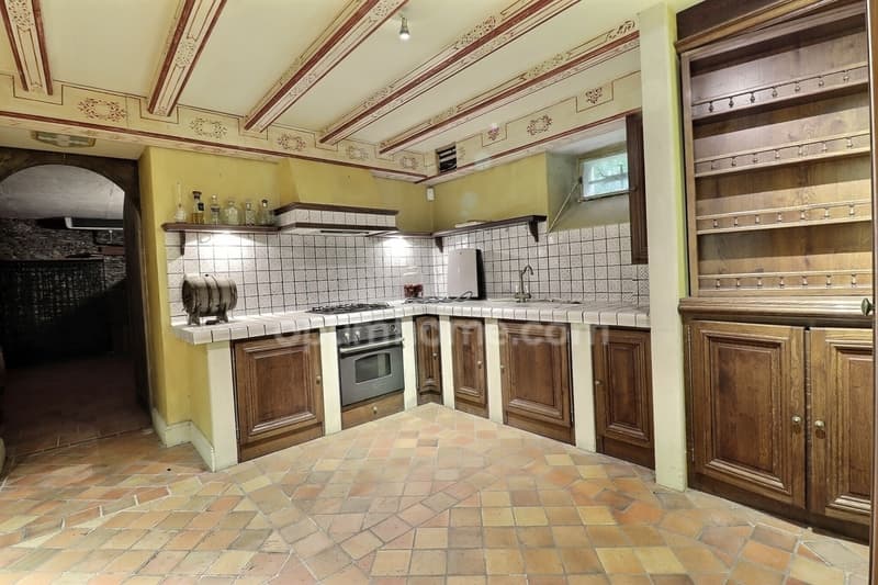 Propriété d'Exception : Manoir du XIXe Siècle au Coeur de La (12)