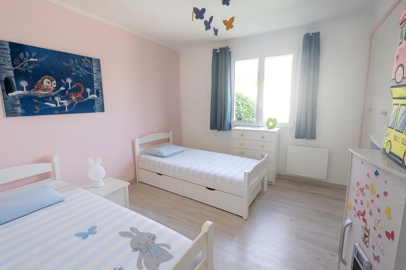 EYGUIÈRES (13) | Belle maison provençale T7 avec cour intérieure et (10)