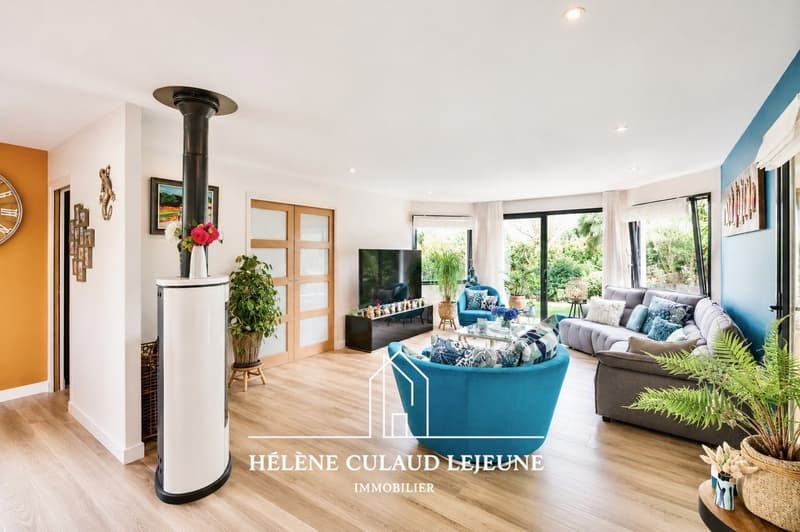 MAISON D'ARCHITECTE - 157 m² - SAINT AVÉ (7)