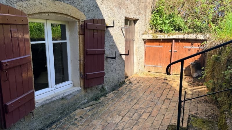 Villecloye maison 3 chambres avec grange, atelier, garage et beau (11)