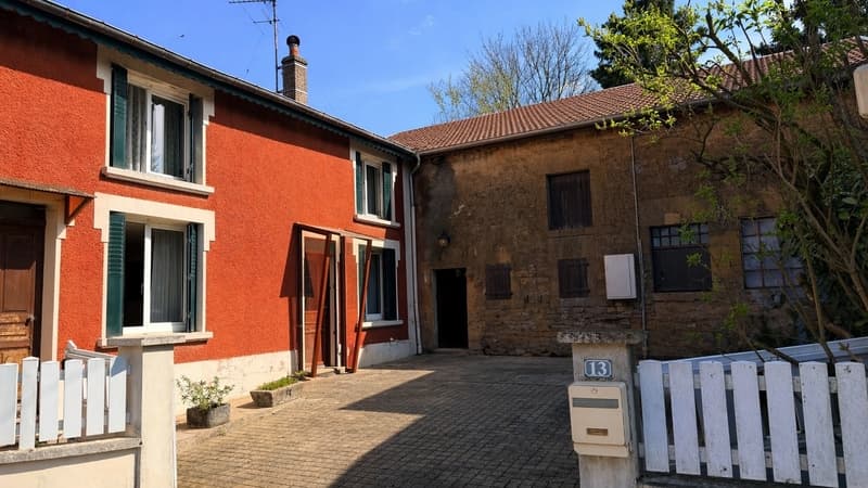 Villecloye maison 3 chambres avec grange, atelier, garage et beau (1)