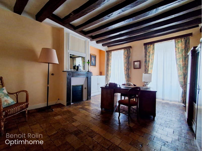 Maison bourgeoise du XIXe siècle au coeur de Saint-Calais (13)
