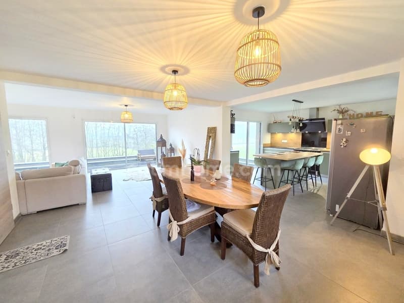 Maison NEUVE à vendre!! 3 chambres + une suite parentale en RDC située (4)