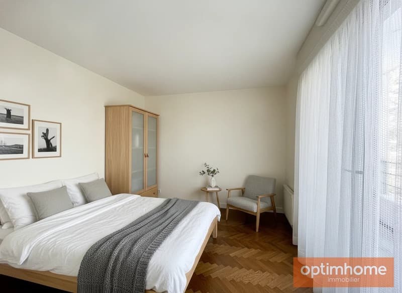 Vente en nue-propriété - Appartement de standing avec balcons cave et (10)