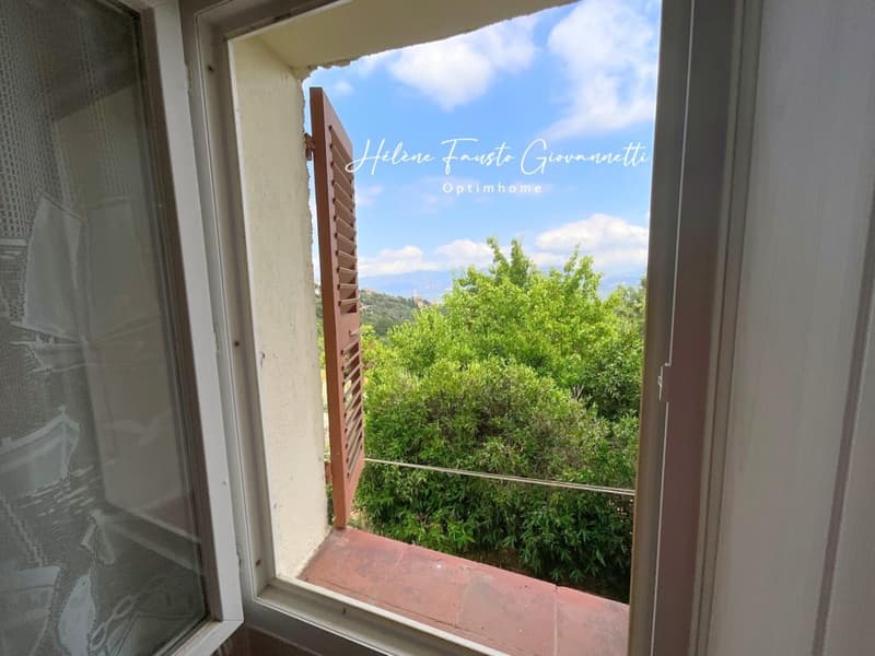 Appartement 3 pièces avec jardin privatif, terrasse vue montagne et (8)